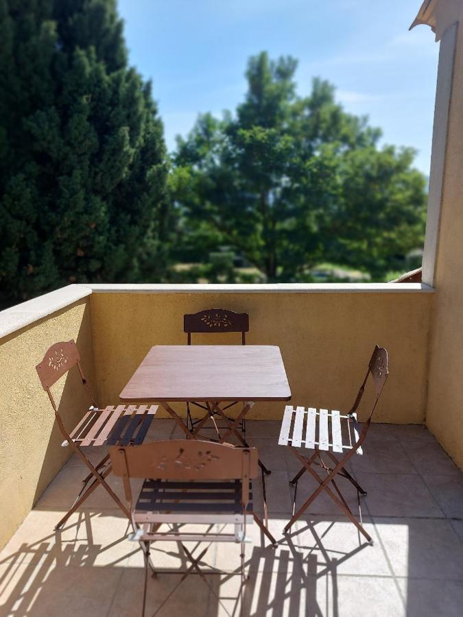 En Provence, Chez Stephanie Et Marcel Saint-Rémy-de-Provence Zewnętrze zdjęcie