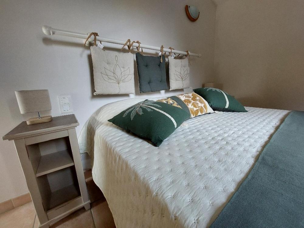 En Provence, Chez Stephanie Et Marcel Saint-Rémy-de-Provence Zewnętrze zdjęcie