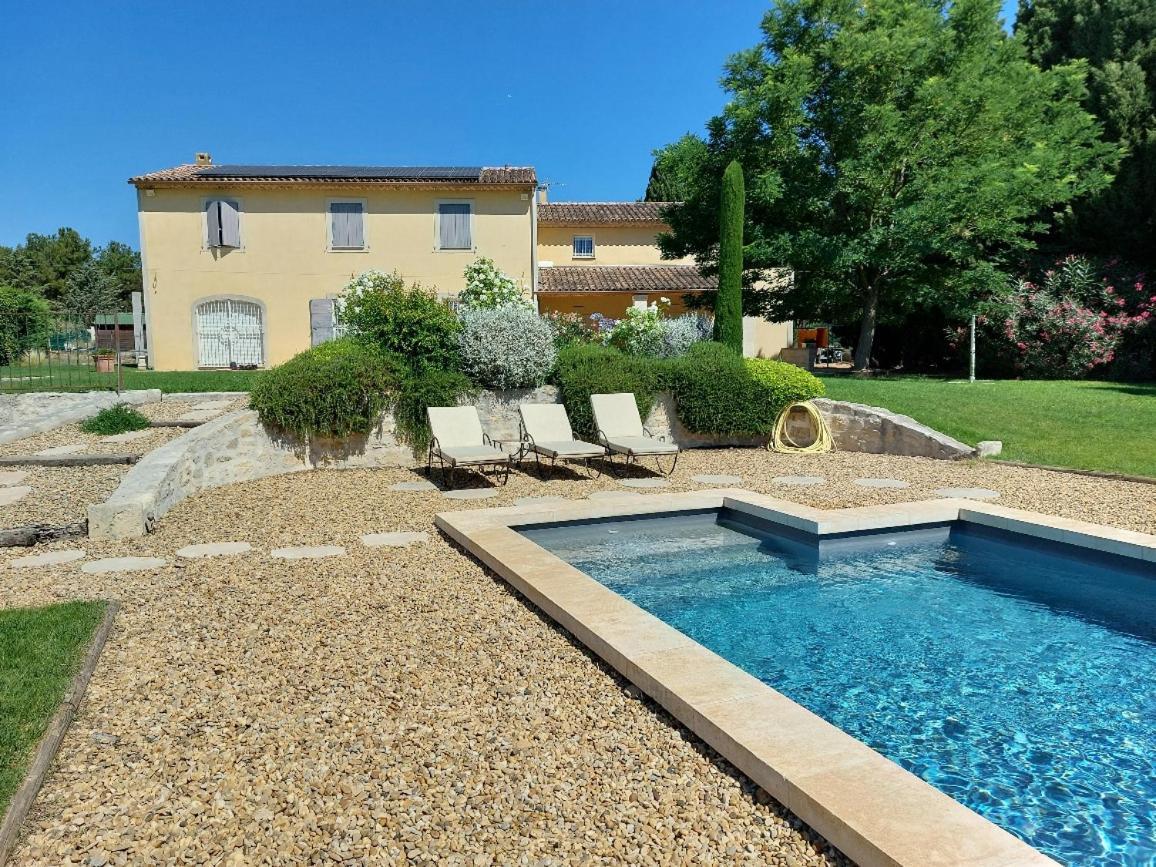 En Provence, Chez Stephanie Et Marcel Saint-Rémy-de-Provence Zewnętrze zdjęcie